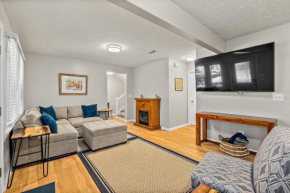 Fullerwood Park Retreat, 5 min to Downtown, Sleeps 6